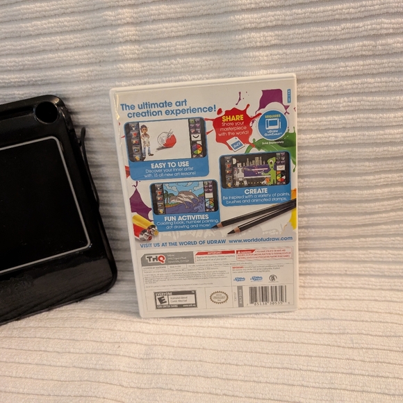 U Draw Instant Studio Wii Game, Manual and Tablet - Picture 2 of 6